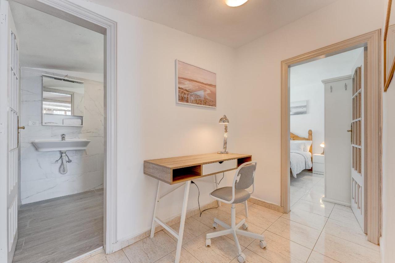 Front Ocean Aircon Los Cristianos Unique Apartment Bagian luar foto